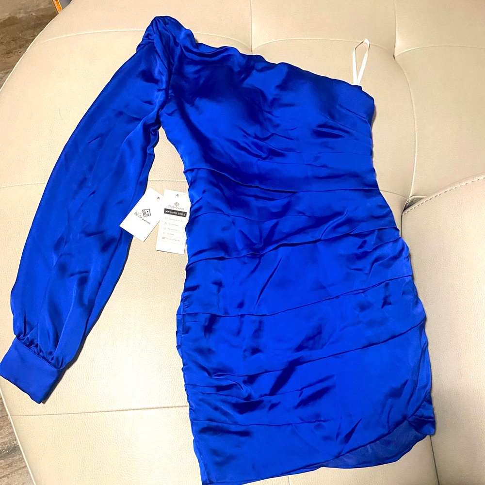 Never worn one sleeve, royal blue homecoming dress